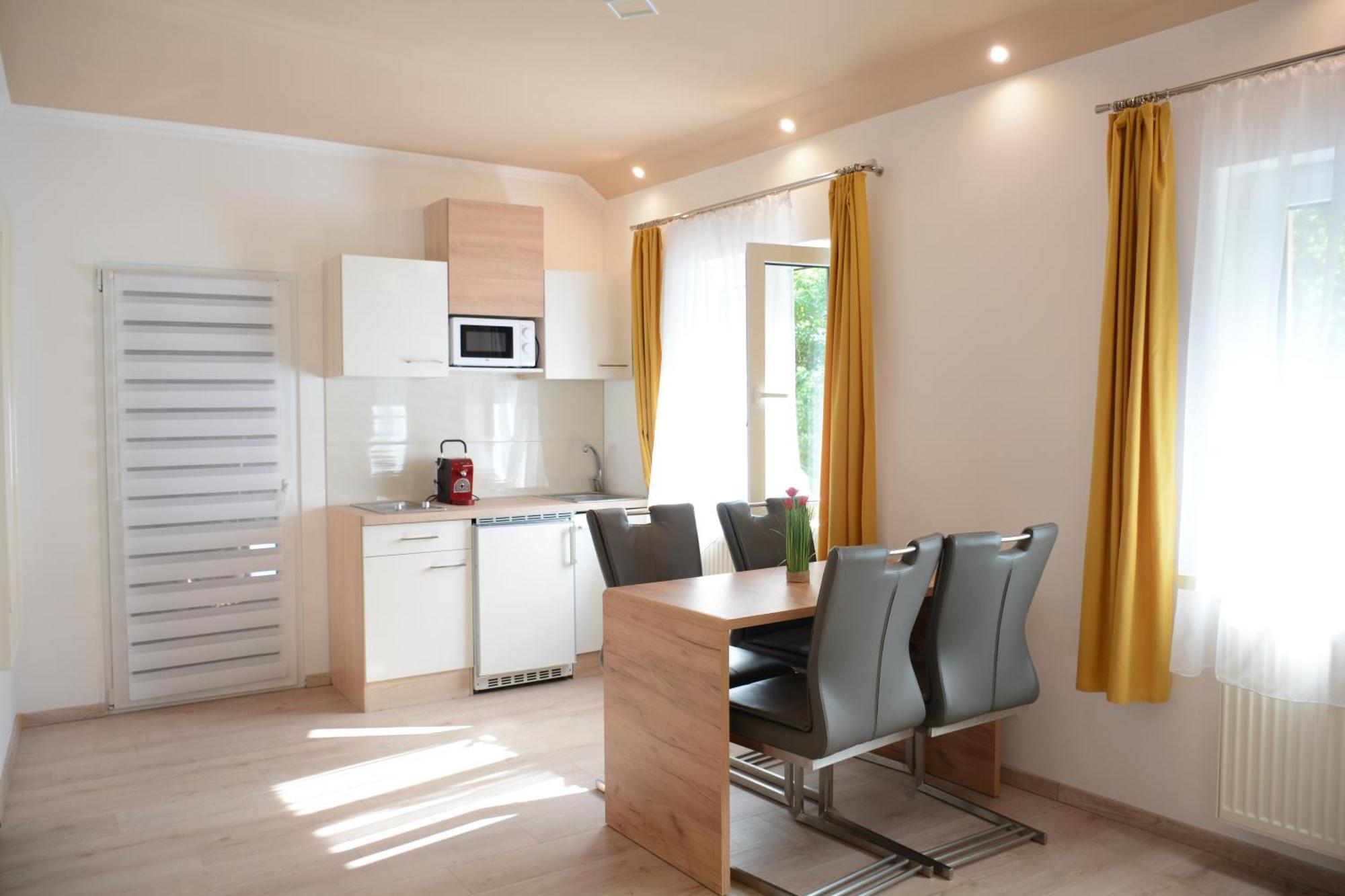 Apartment Gaestehaus Coco Krems an der Donau