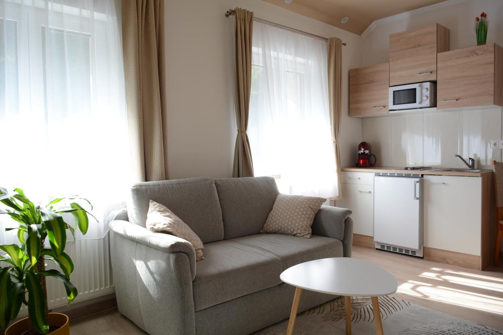 Gaestehaus Coco Apartment *